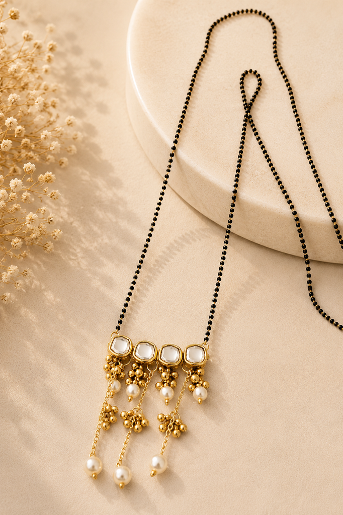 Elegant Kundan Pearl Mangalsutra